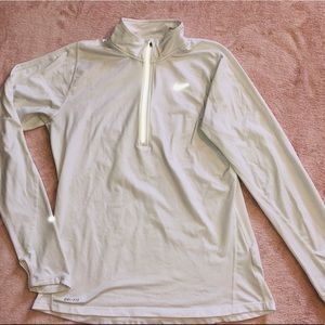 Women’s Nike Quarterzip